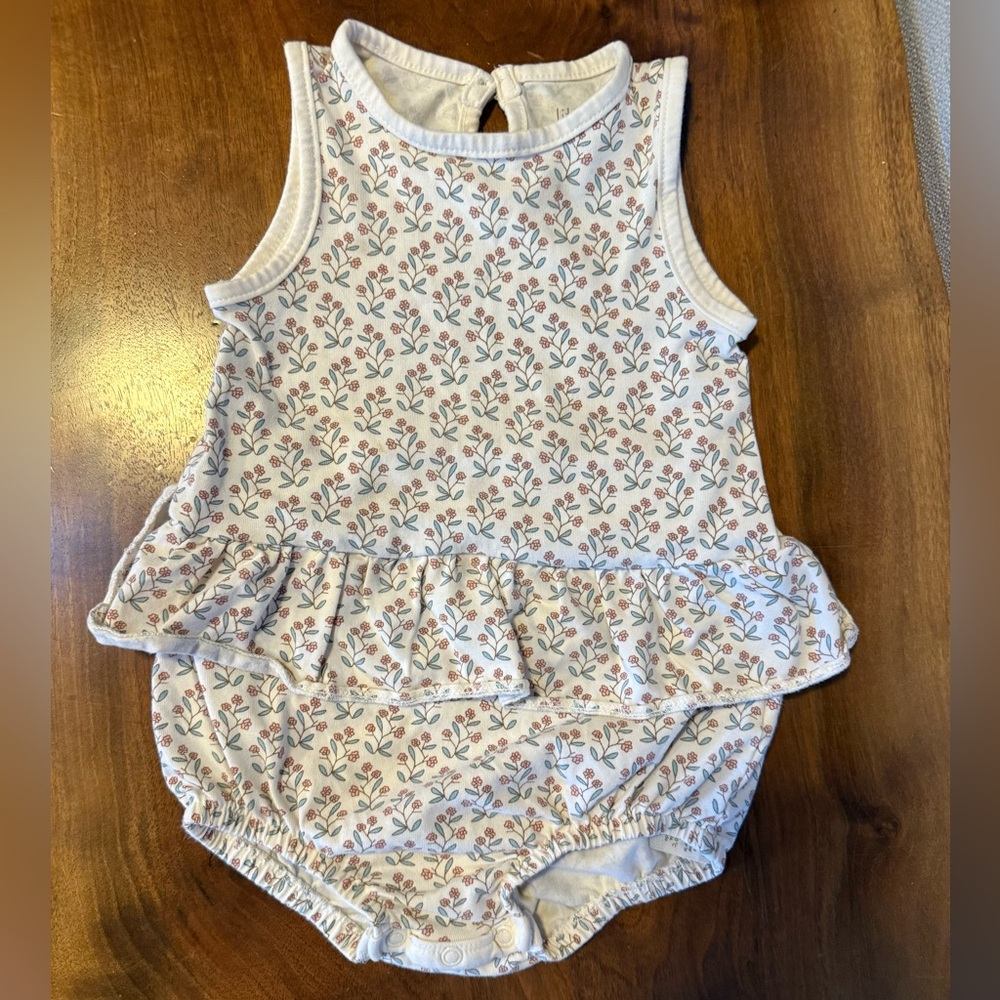Adorable Floral Print Diaper Cover - Cream‎ and Pink